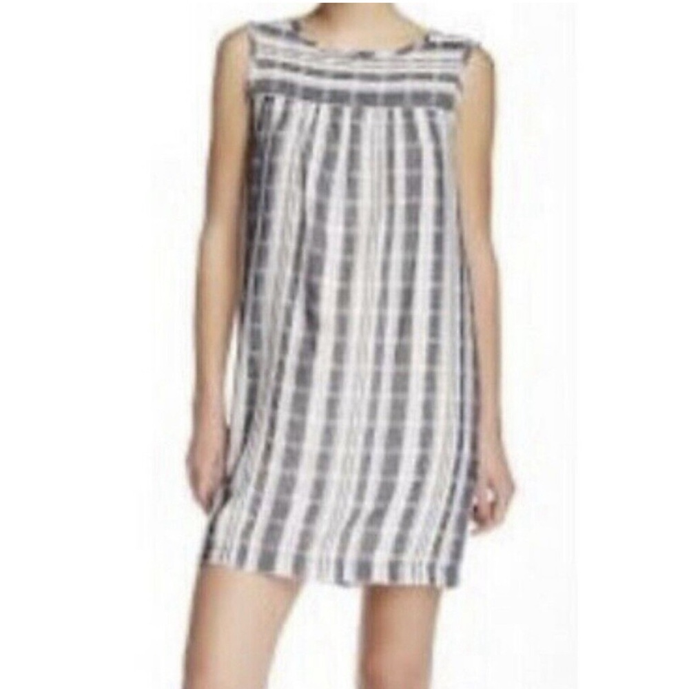 Max Studio Sleeveless Dress - Picture 10 of 11